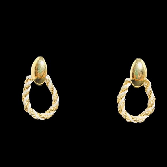 Lot of 6 Gold Tone Pierced Earrings (4841) - Picture 6 of 9